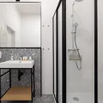 Appartamento Modern With Terrace And Parking In By Renters