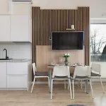Modern With Terrace And Parking In By Renters Appartamento Świnoujście