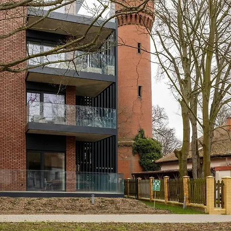 Modern With Terrace And Parking In By Renters