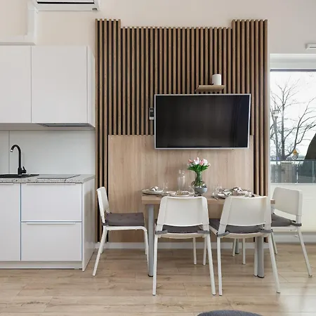 Modern With Terrace And Parking In By Renters アパート シフィノウイシチェ