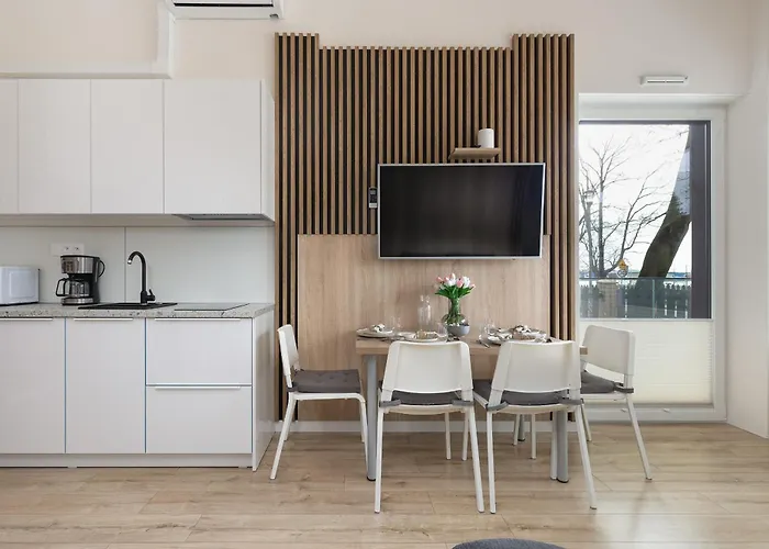 Modern With Terrace And Parking In By Renters アパート シフィノウイシチェ