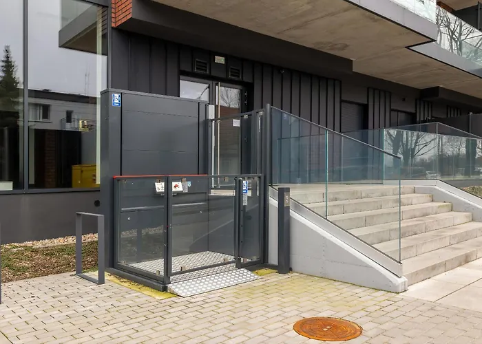 アパート Modern With Terrace And Parking In By Renters